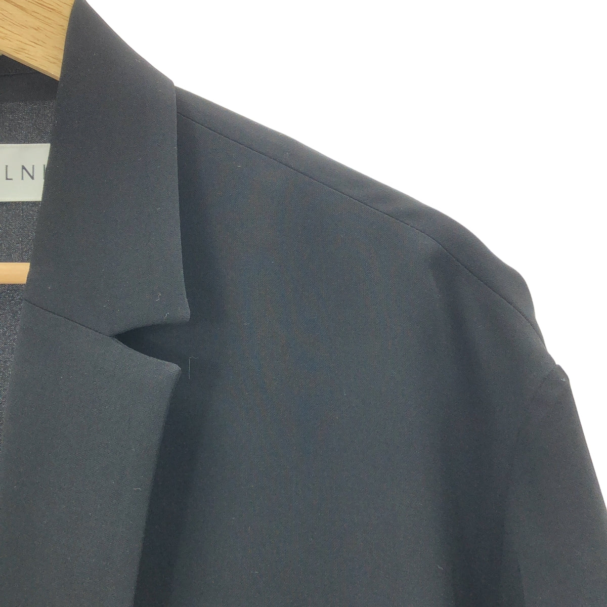 CULLNI | 2021 秋冬系列 | 繫帶夏季外套與抽繩雙褶休閒褲 | 男裝