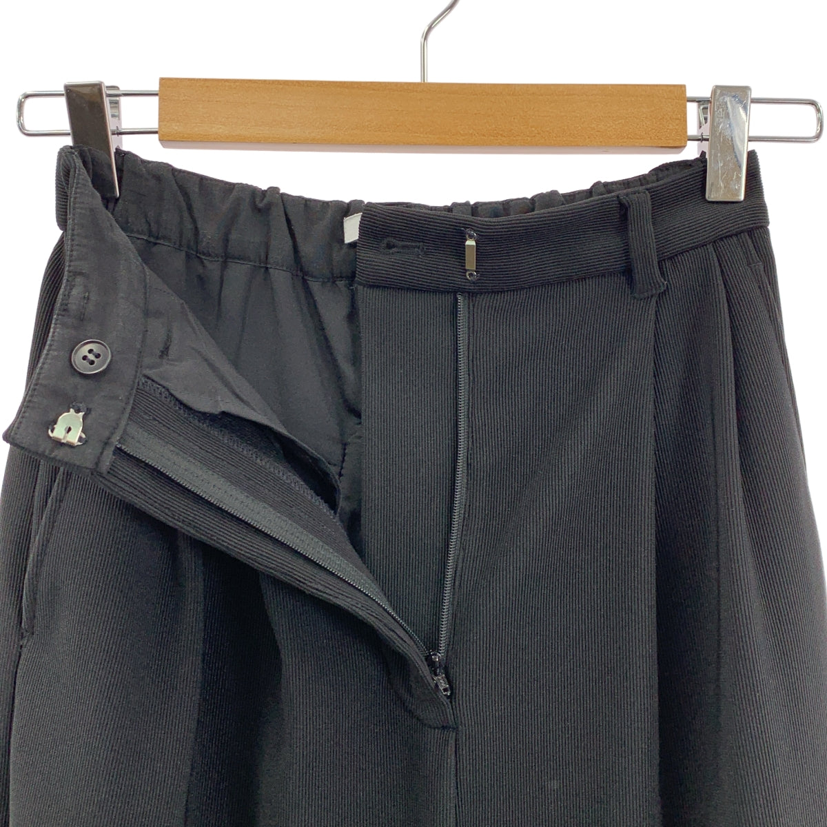 CLANE / 크라네 | RIB STRIPE TUCK PANTS 리브 스트라이프 탁 팬츠 | 0 |