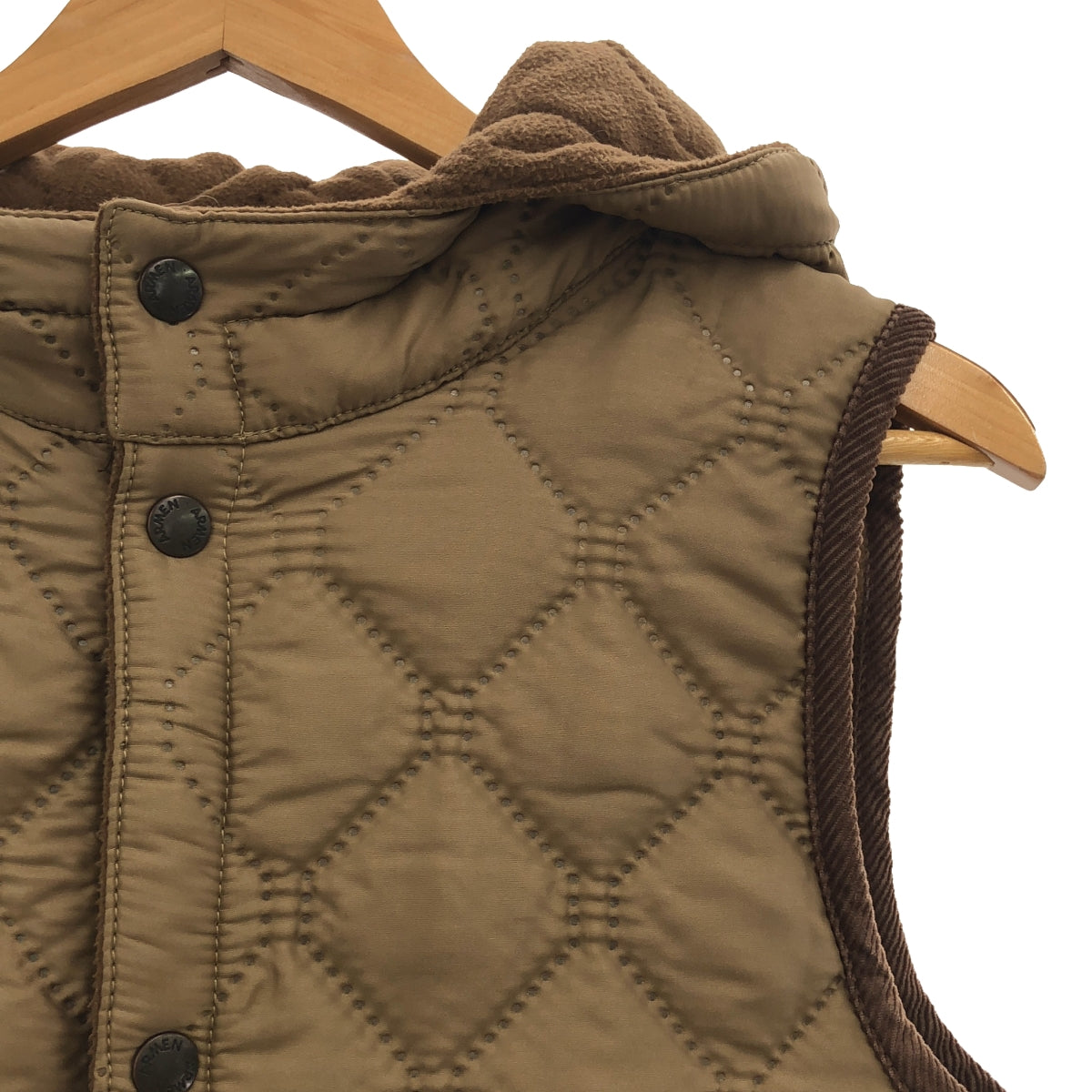 ARMEN / Amen | Quilted hoodie vest |