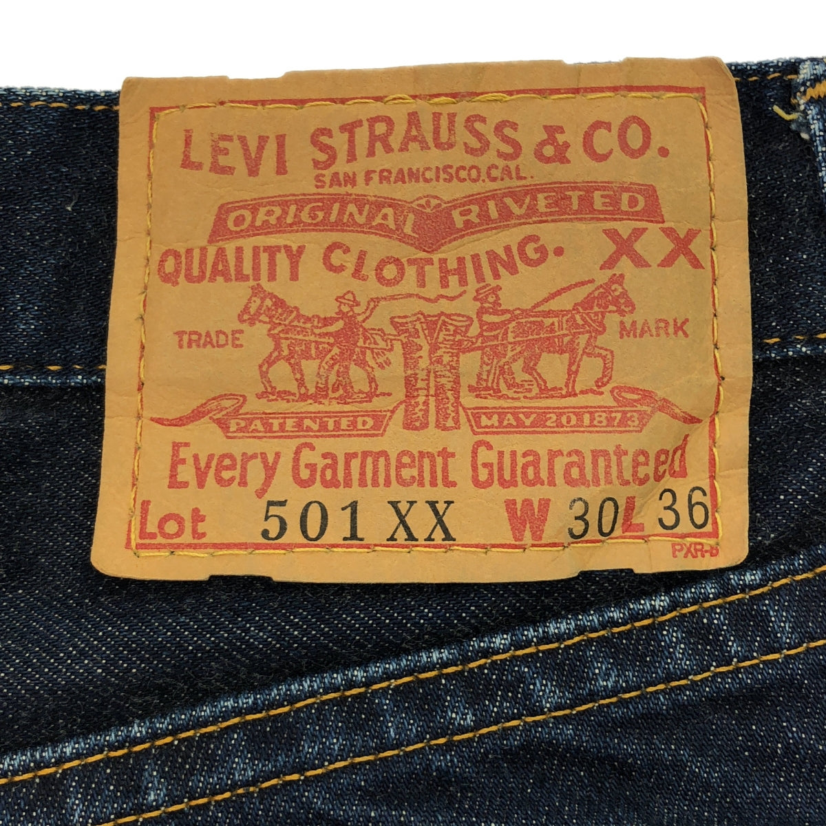 Levi's | 90 年代~ / 1999 501 美國製造 555 印有 Valencia 工廠赤耳深藍色牛仔褲 | 30 |靛藍 |男士