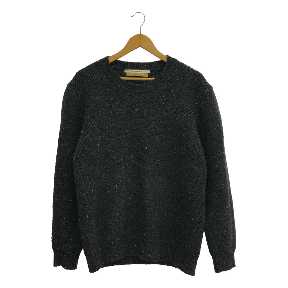 安斯南 / 安斯南 | 2022秋冬 | Riverrun / 圓領斜裁針織 | 04 |黑色 |男士