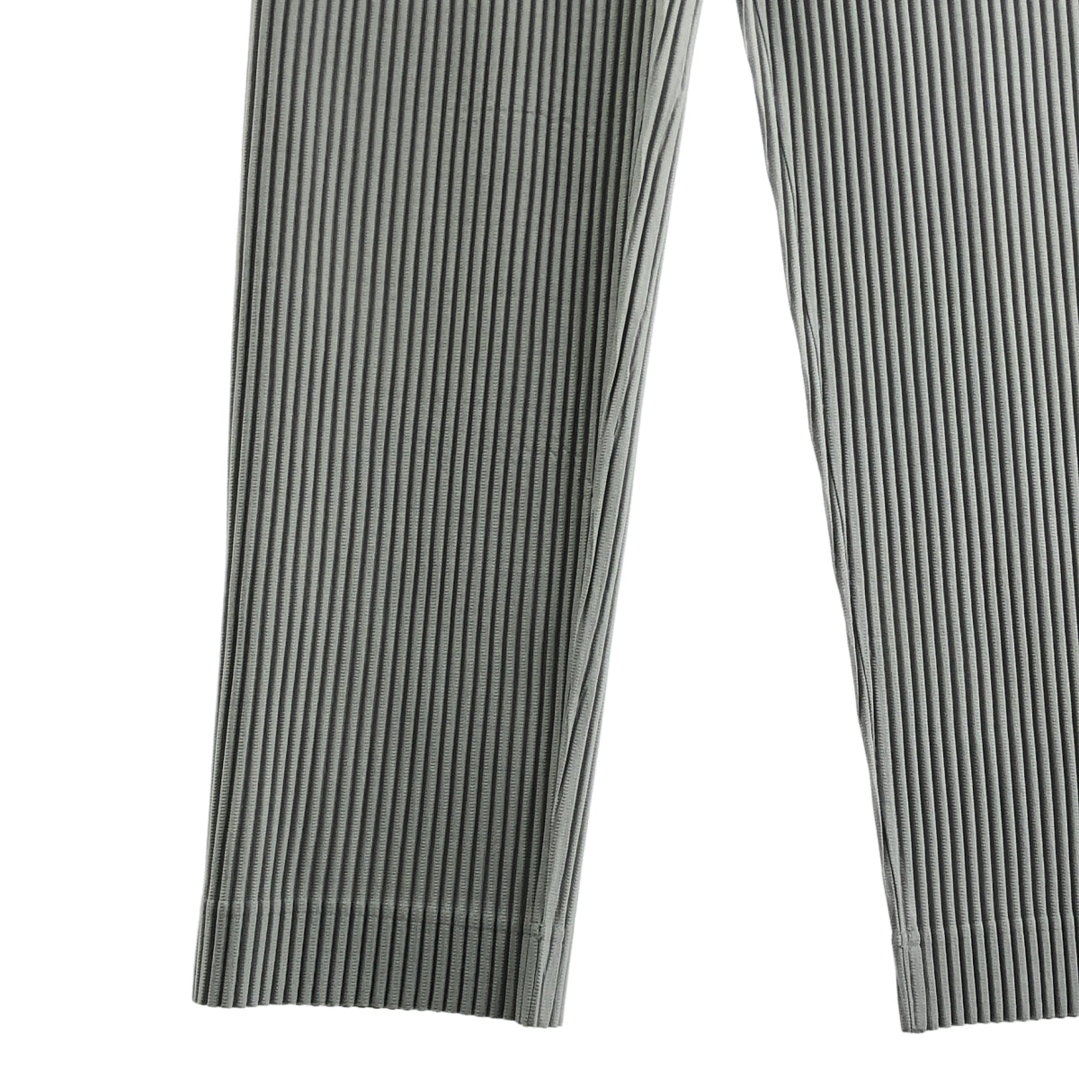 [近乎全新] HOMME PLISSE ISSEY MIYAKE | 基本款 | 褶皺鬆緊腰休閒褲 | 3 碼 | 淺灰色 | 男款