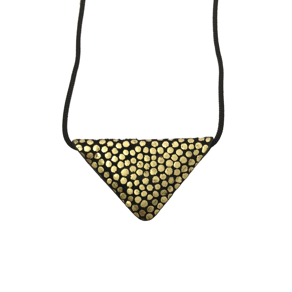 TOGA PULLA | 魔法三角項鍊 |