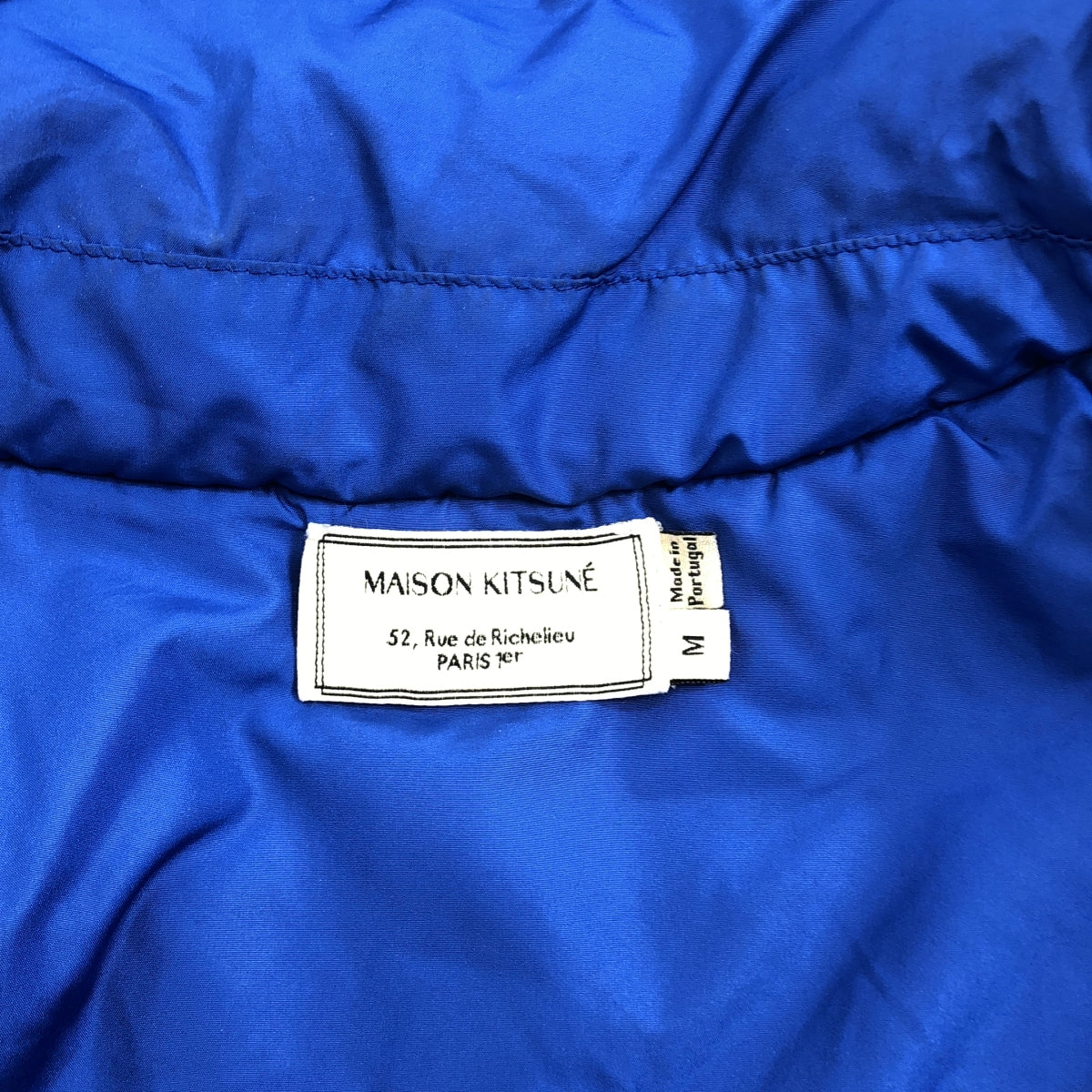 MAISON KITSUNE / メゾンキツネ | バックプリント 中綿 コーチジャケット | M | ブルー | メンズ