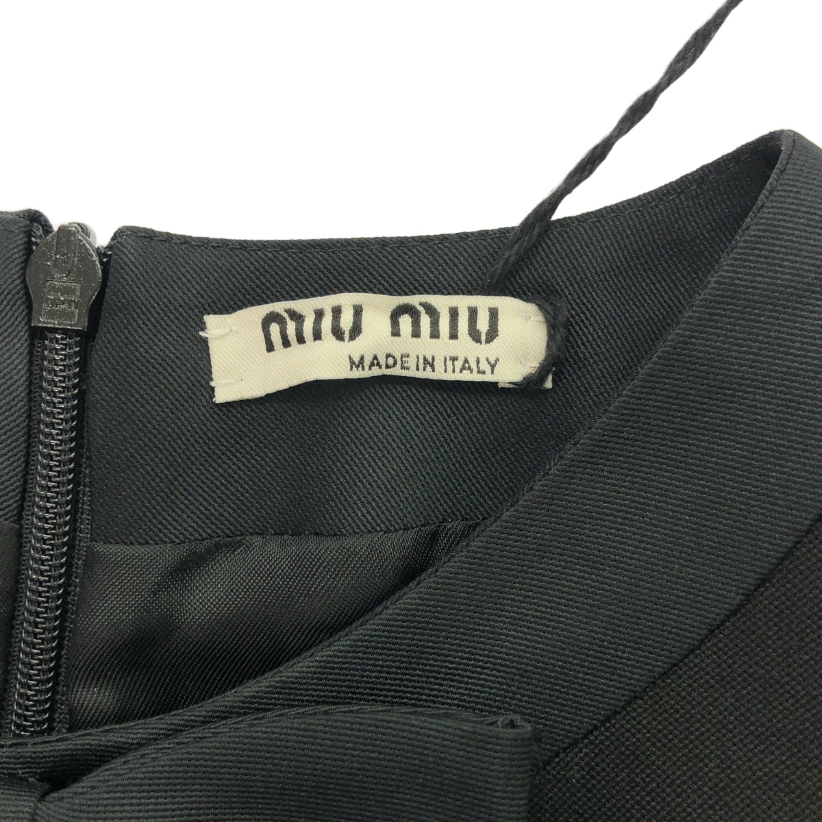 【신품】 miu miu / 뮤 뮤 | grain de poudre mini dress 실크 혼합 리본 미니 원피스 | 38 | 블랙 | 여성