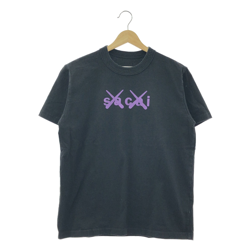 sacai | 2021 春夏系列 | x KAWS 植絨印花 T 卹 | 尺寸 1 | 黑色 | 男款