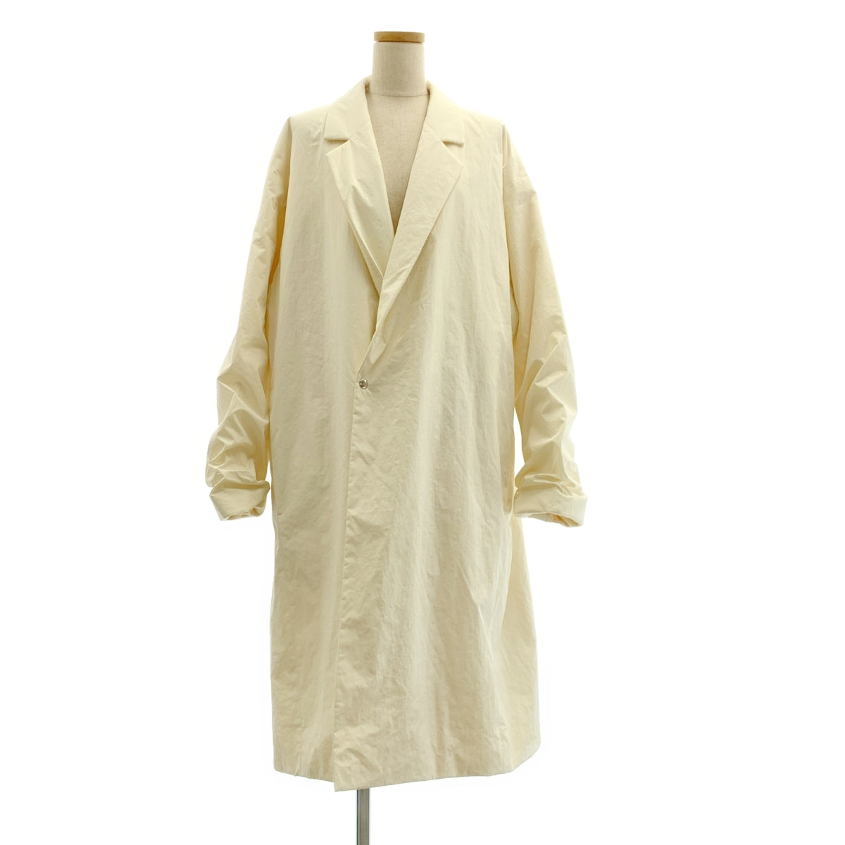 [狀況極佳] ATON | ASAKO 尼龍長袍大衣 | 披肩的大衣 | 全羊毛襯裡 | F | 本色 | 女款