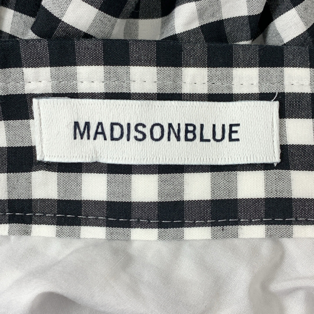 【미품】 MADISON BLUE / 매디슨 블루 | TUCK CIRCULAR SK GINGHAM / 깅엄 체크 택 서큘러 백 Zip 볼륨 스커트 / 안감 포함 | 01 (S) | 화이트 / 블랙 | 여성