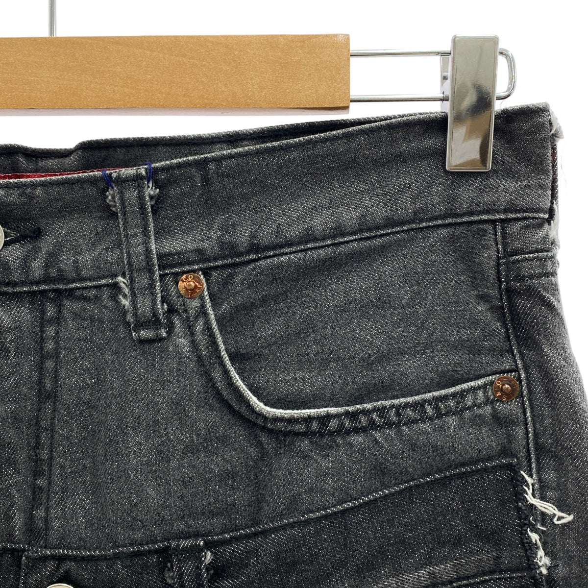 [狀況極佳] JUNYA WATANABE MAN | 2025 春夏 | x Levi's | 雙腰對接牛仔褲 | M碼 | 黑色 | 男款