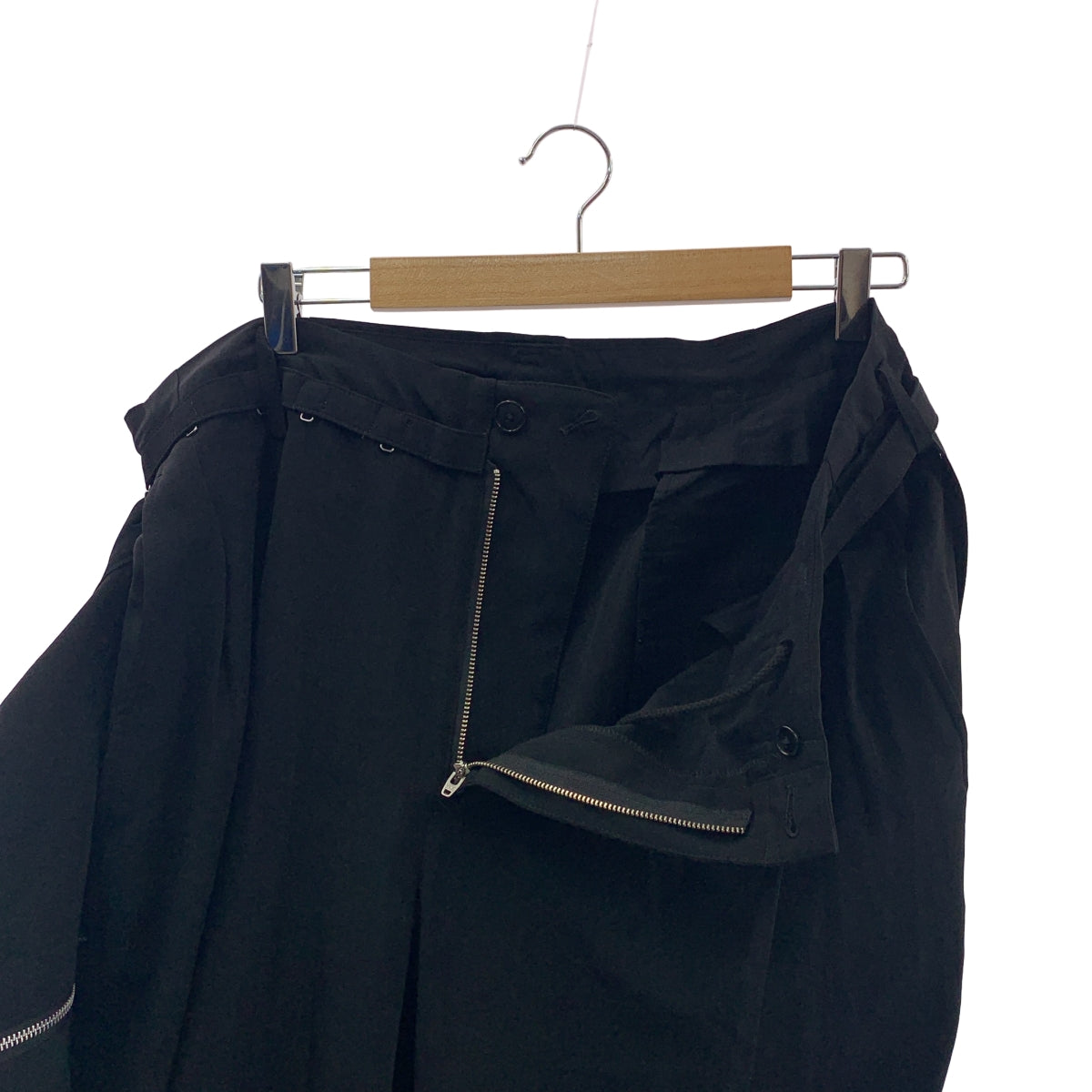 Ground Y / 그라운드 와이 | CREPE DE CHINE PLEATED WRAP PANTS / 트리아세테이트 변형 비대칭 드로스트링 와이드 슬랙스 팬츠 | 3 | 맨즈