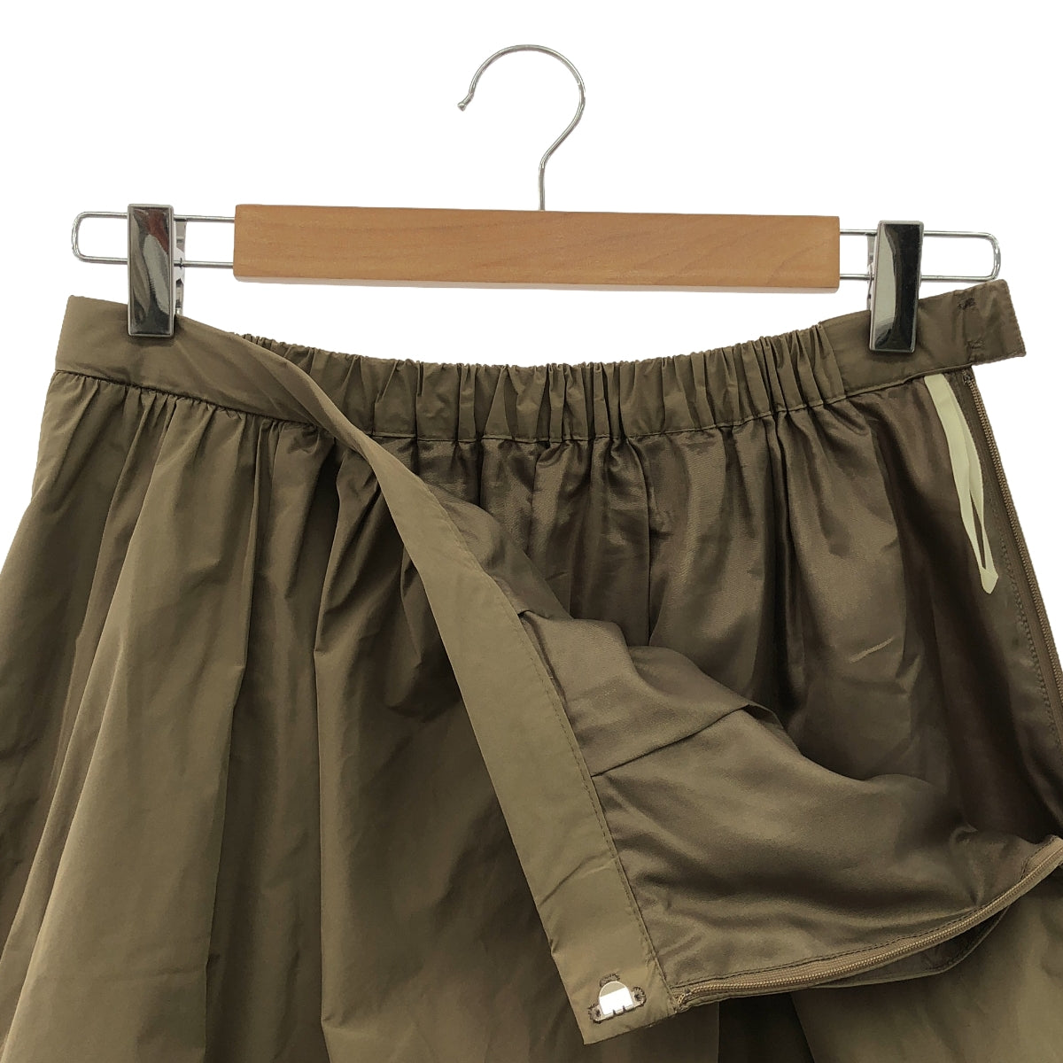 NIJYUSANKU / 23ku | Lumiere Taffeta Flared Skirt | 38 | Women's