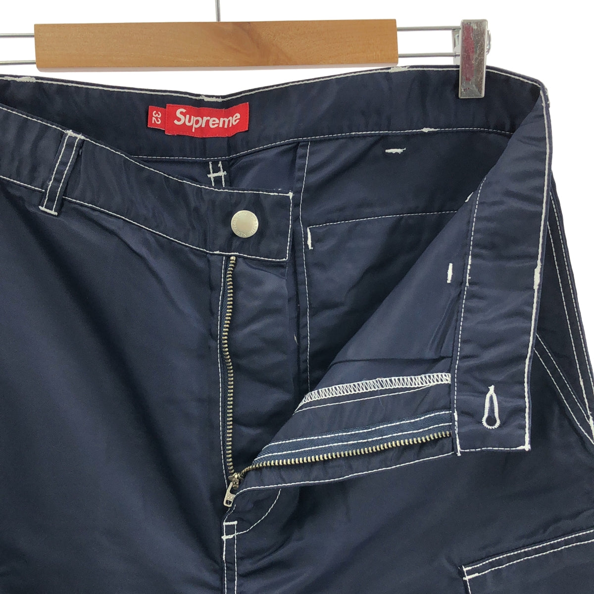 【近全新】Supreme | 2024春夏系列 | 尼龍工裝褲，附品牌標誌 | 尺寸32 | 海軍藍 | 男款