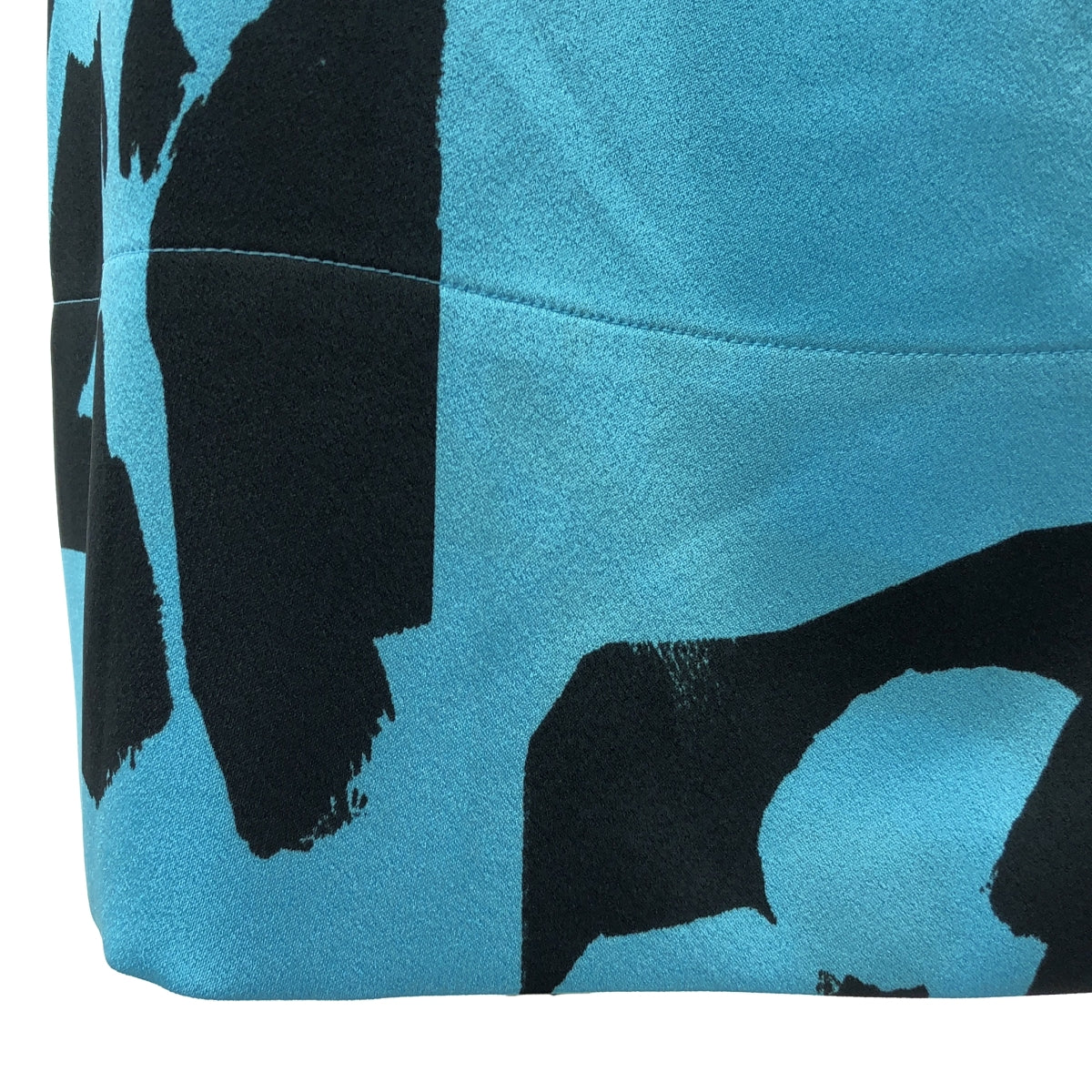 ISSEY MIYAKE / イッセイミヤケ | 2024AW | プリント ロング シャツワンピース | 2 | ブラック/ブルー | レディース