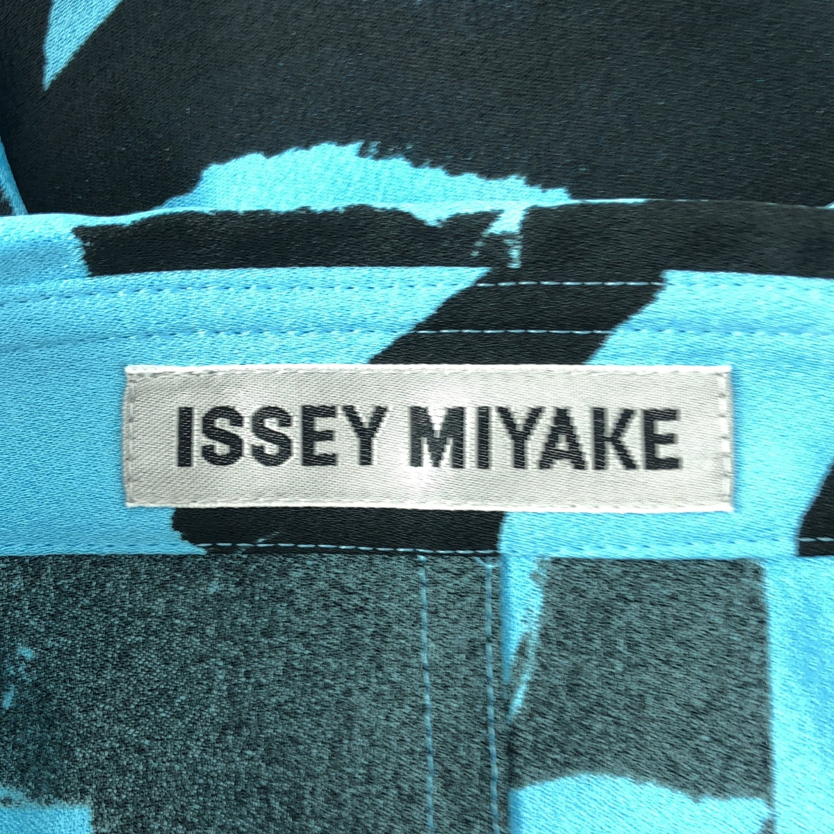 ISSEY MIYAKE / イッセイミヤケ | 2024AW | プリント ロング シャツワンピース | 2 | ブラック/ブルー | レディース