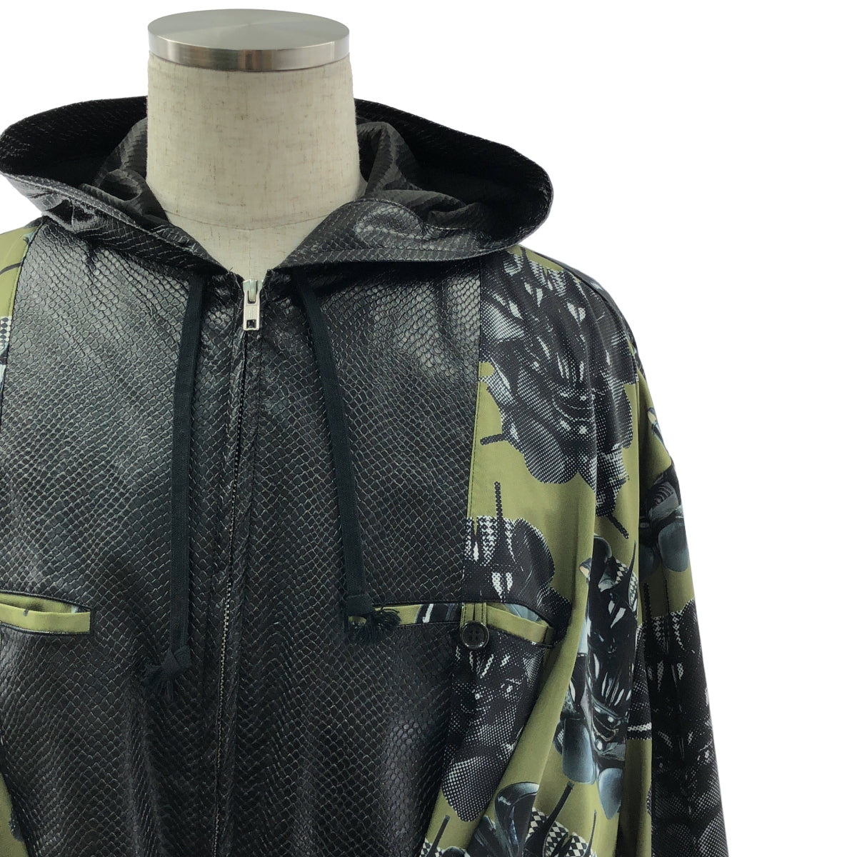 COMME des GARCONS HOMME PLUS / 콤데 갤슨 옴플루스 | 2021AW | Willie Cole 파이썬 엠보스 가짜 가죽 인사이드 아웃 코트 | S |