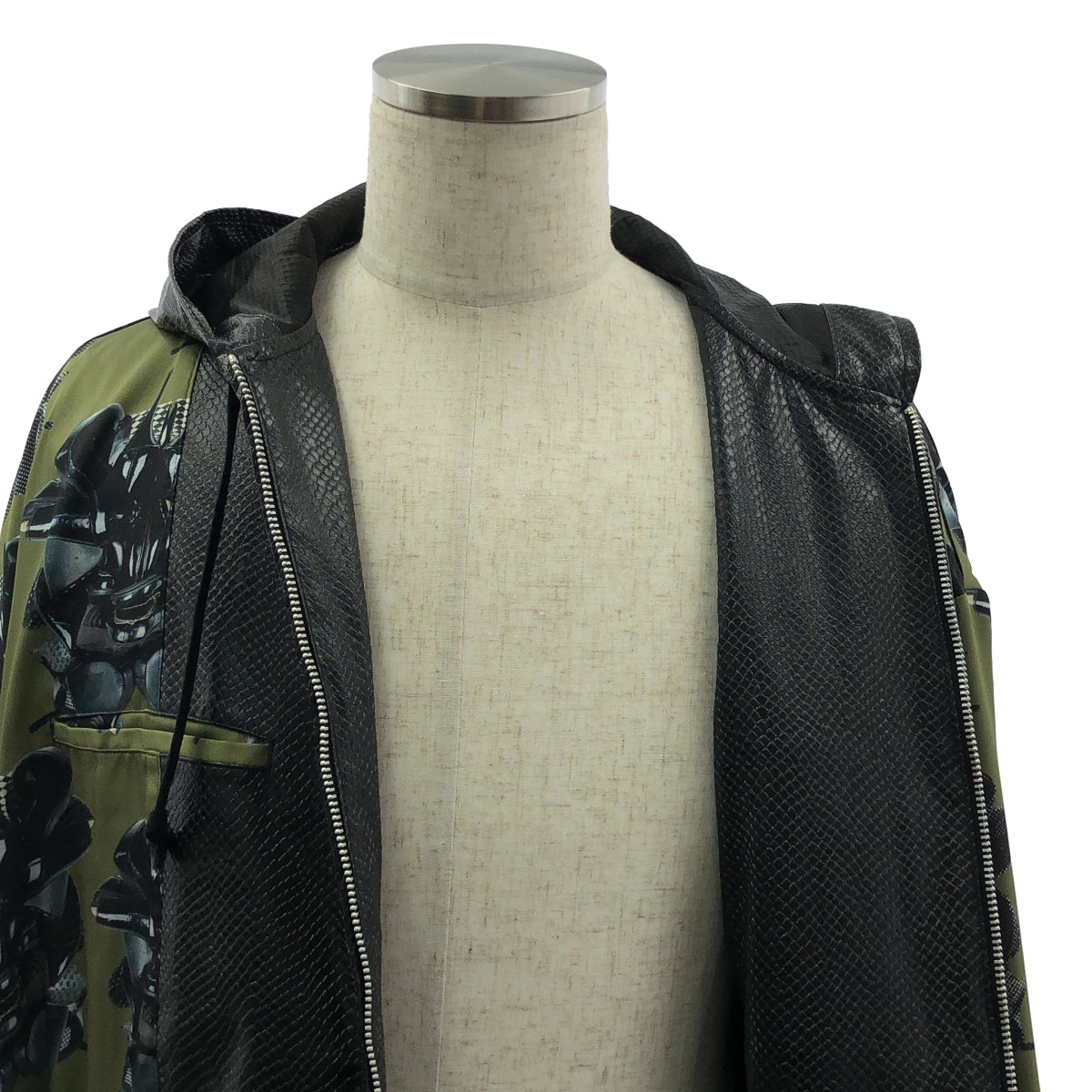 COMME des GARCONS HOMME PLUS / 콤데 갤슨 옴플루스 | 2021AW | Willie Cole 파이썬 엠보스 가짜 가죽 인사이드 아웃 코트 | S |