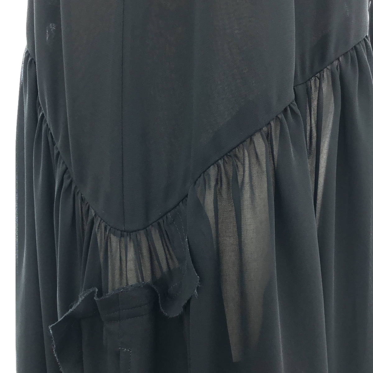 [Good Condition] COMME des GARCONS | 2023AW | Polyester deformed frill decoration gathered volume dress one piece | S | Black | Women's