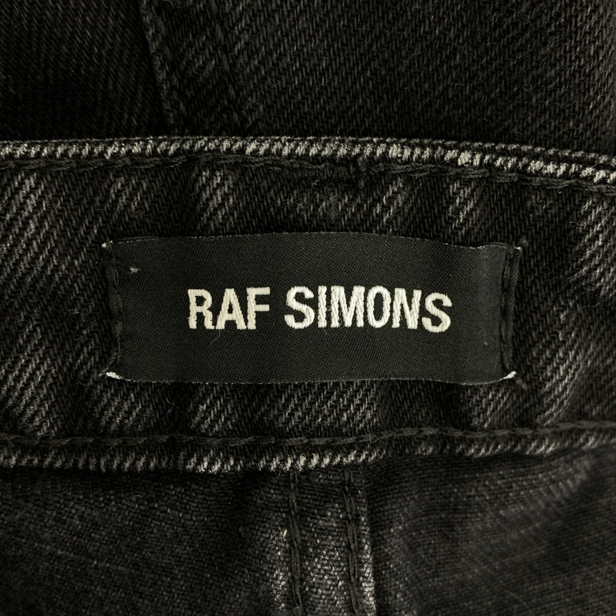 RAF SIMONS / 러프 시몬스 | 2019SS | 프린트 가죽 패치 레귤러 피트 데님 팬츠 | 33 | 남성