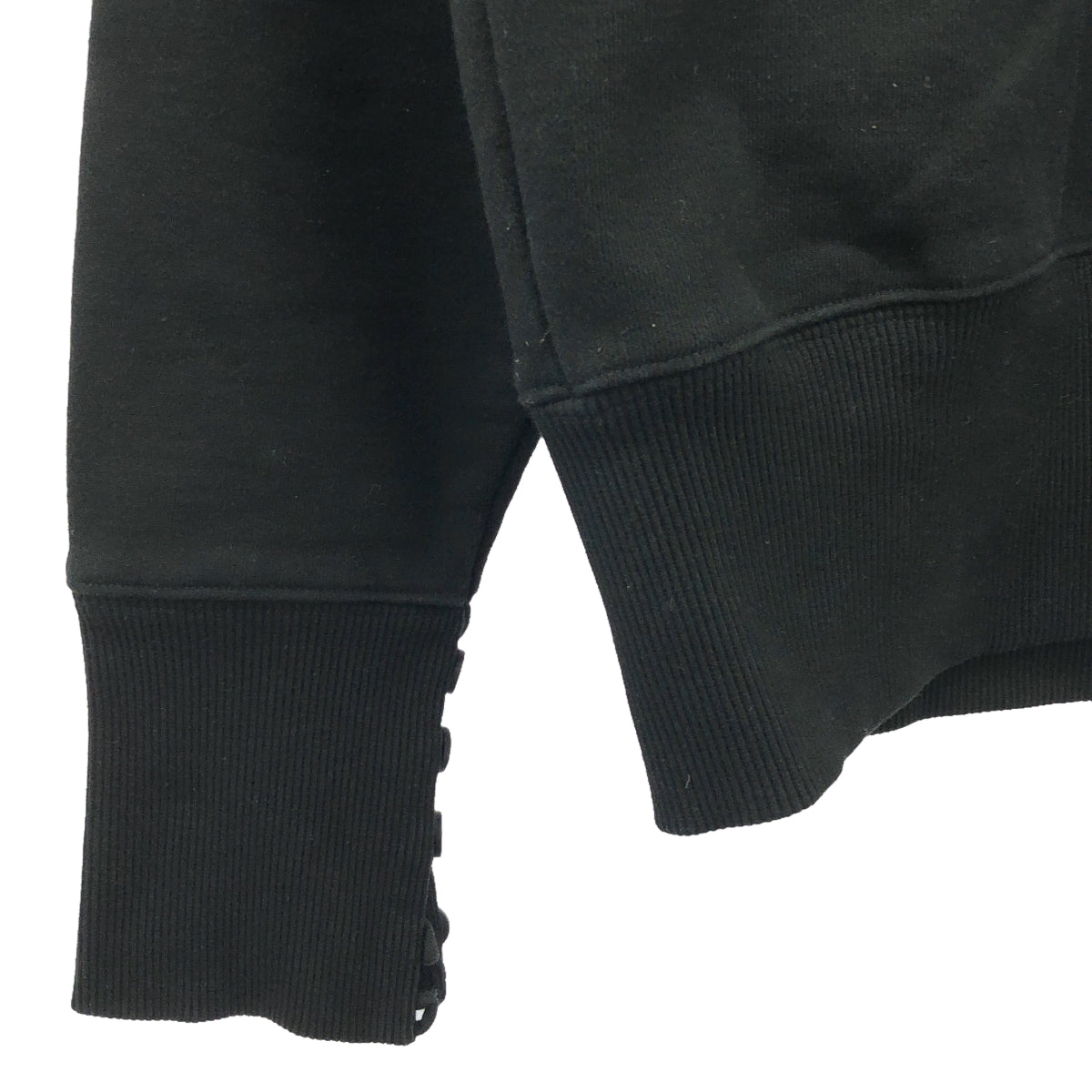CITYSHOP（シティーショップ）の「THE MOOD BUTTON スウェット