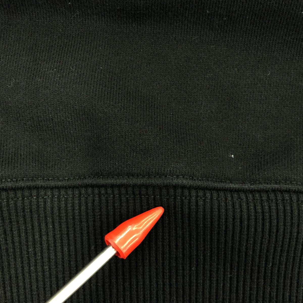 CITYSHOP（シティーショップ）の「THE MOOD BUTTON スウェット