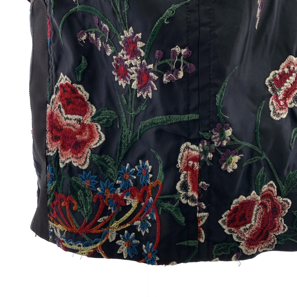 sacai / サカイ | ナイロン エンブロイダリー ジップ スカート | 1 | レディース