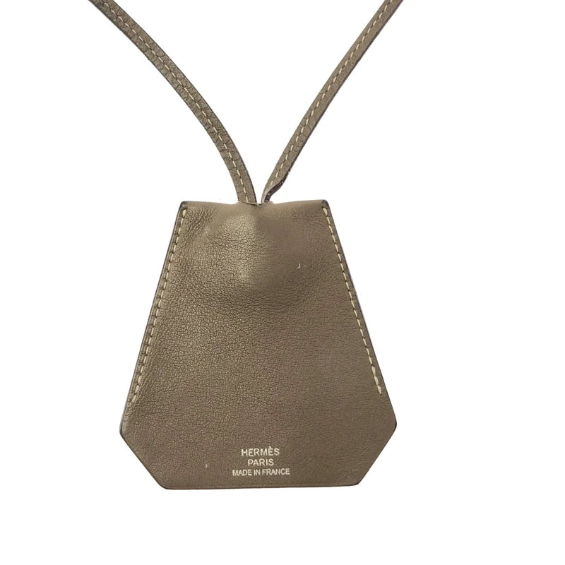 HERMES / エルメス | レザー ロゴ クロシェット ネックレス / ユニセックス |