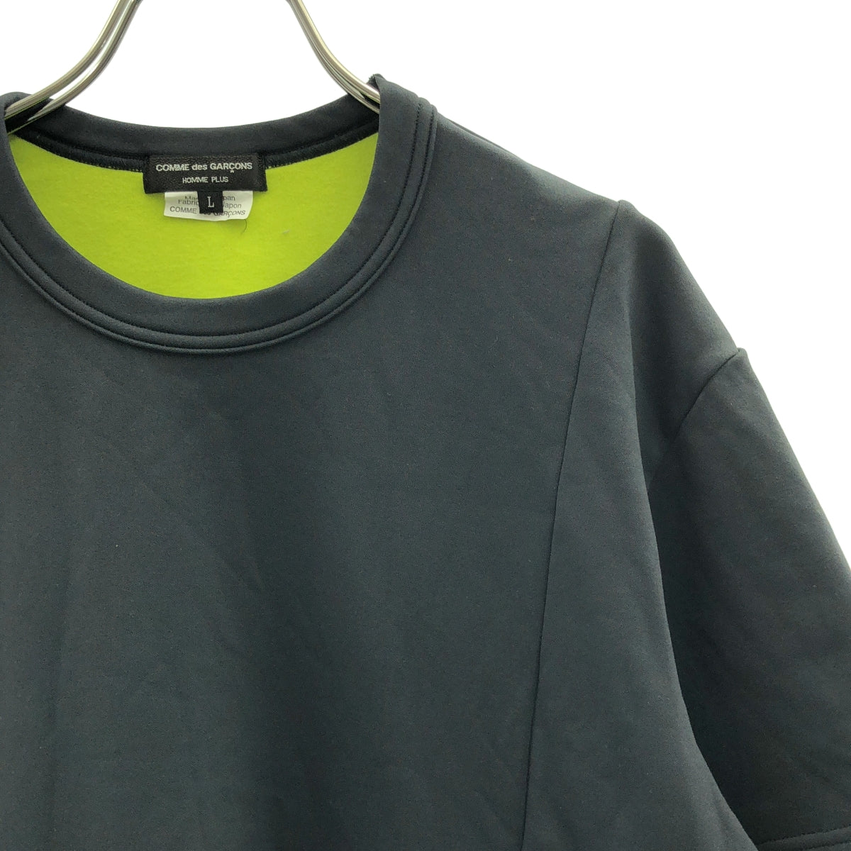 COMME des GARÇONS HOMME PLUS | 2022 秋冬 |不對稱圓領 T 卹 | L 號 |男士