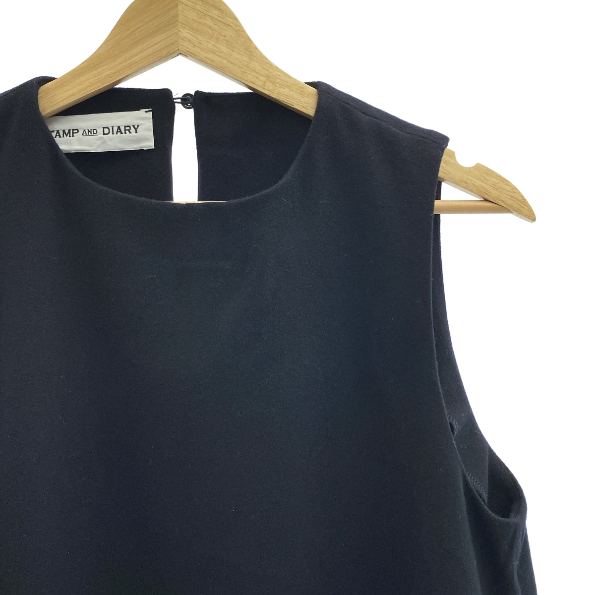 STAMP AND DIARY | 羊毛無袖洋裝 |