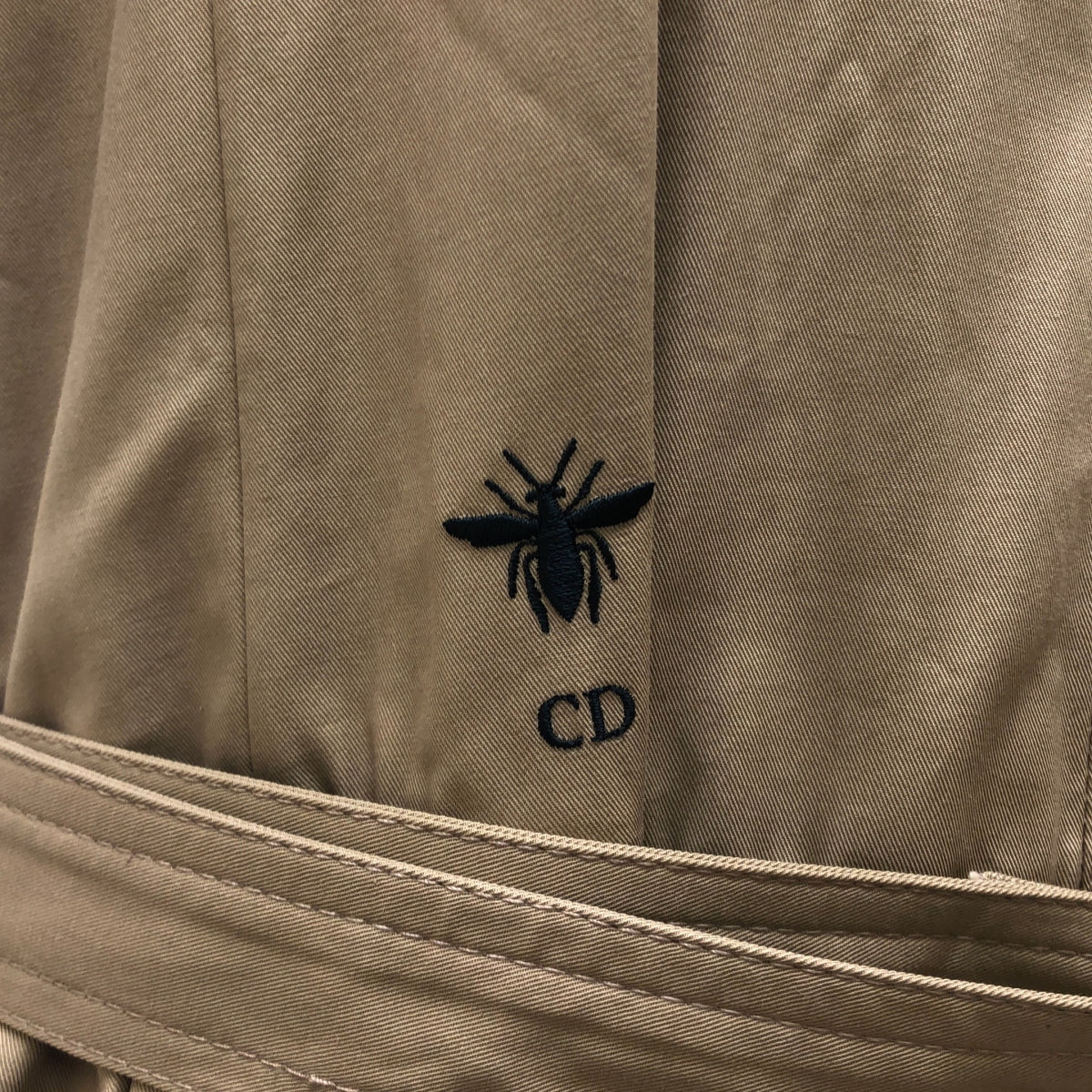 Christian Dior / クリスチャンディオール | コットン Bee刺しゅうギャザー ベルテット 半袖ワンピース | 38 | レディース