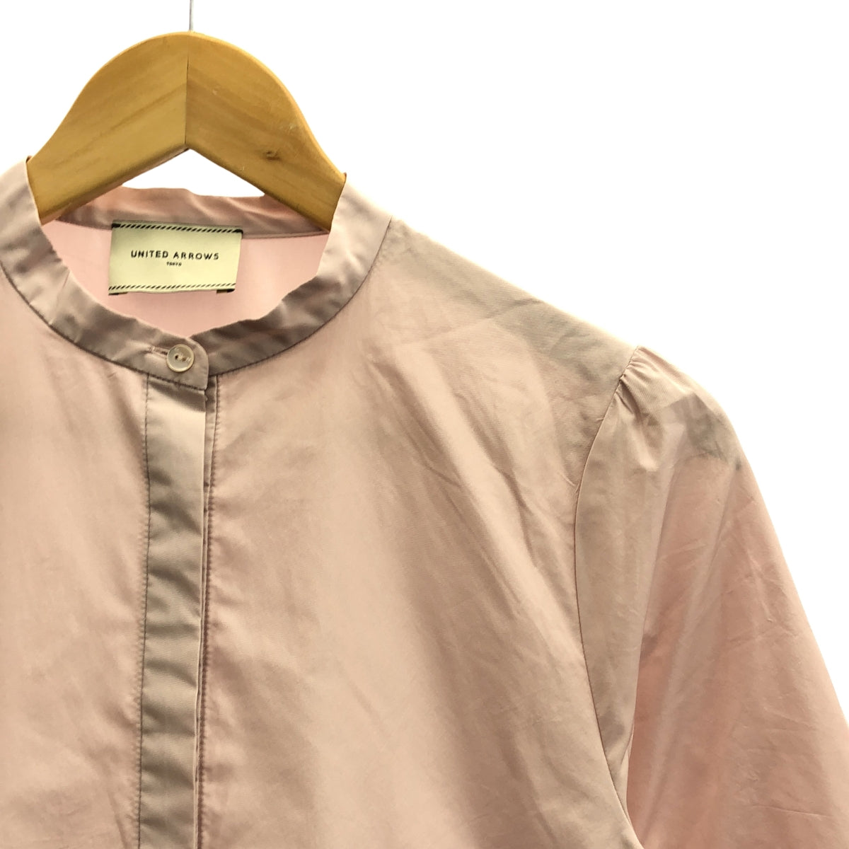 UNITED ARROWS / ユナイテッドアローズ | バンドカラー ギャザー シャツ | F | ピンク | レディース
