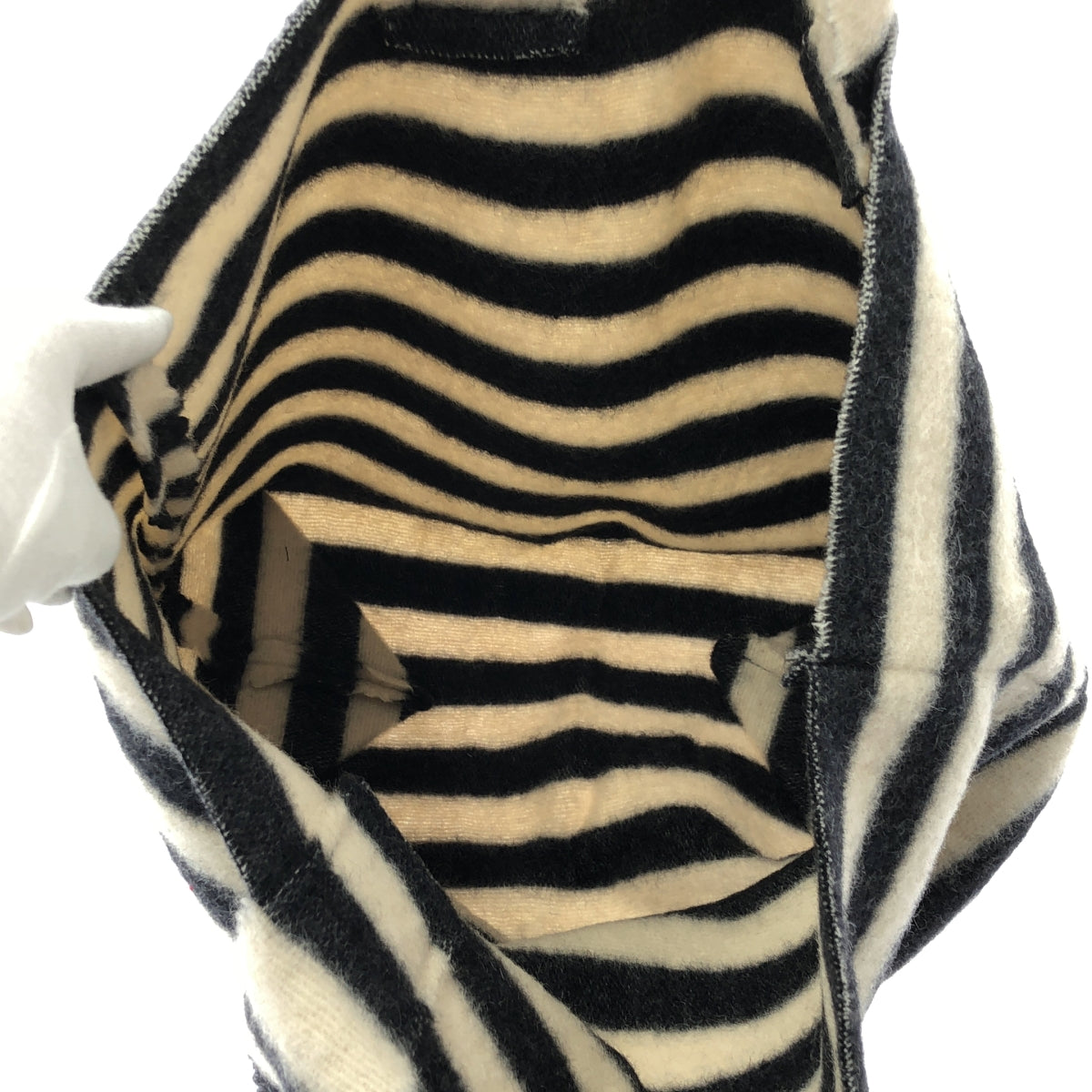 DANIELA GREGIS | 羊毛氈邊框手提包 |