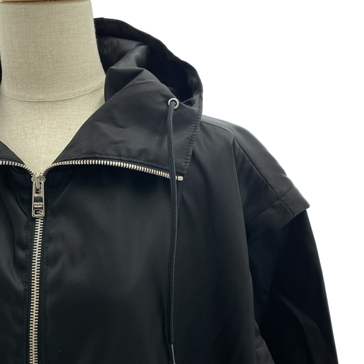 PRADA | RE-NYLON 兩用連帽大衣 | 尺寸 36 | 女款