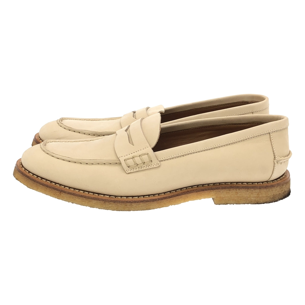 [狀況極佳] MARGARET HOWELL | 皮革縐布底便士樂福鞋 | 尺寸 37 | 白色 | 女款