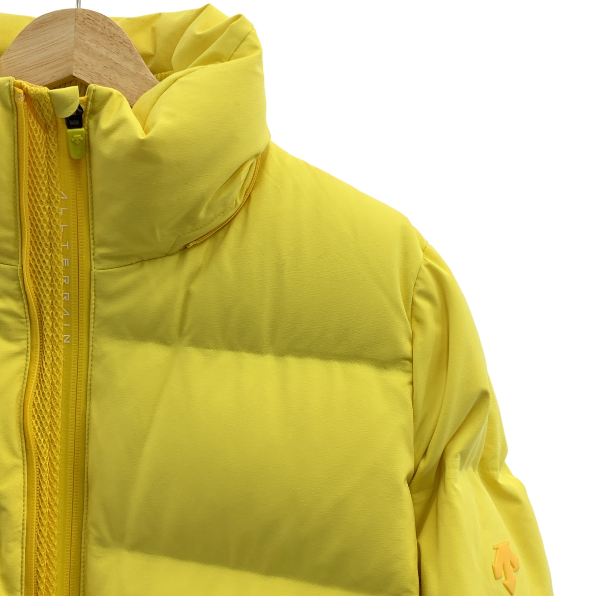 【미품】 DESCENTE ALLTERRAIN / 데산토 오르테 라인 | × Bshop 비숍 별주 ANCHOR 앵커 미즈사와 다운 재킷 | L | 옐로우 | 남성
