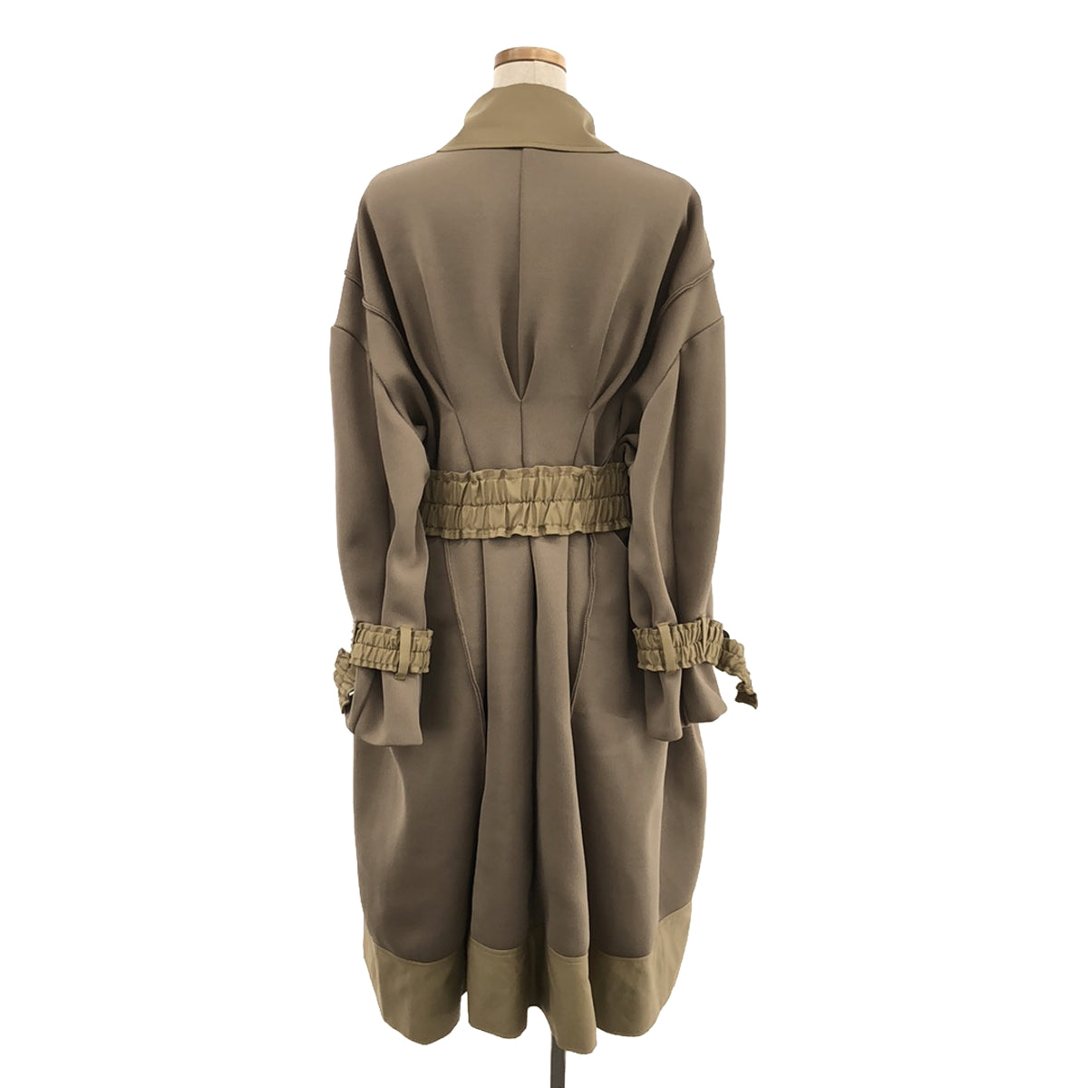 【美品】  malamute / マラミュート | 2021AW | pleated trench coat ロングコート | S | ベージュ | レディース