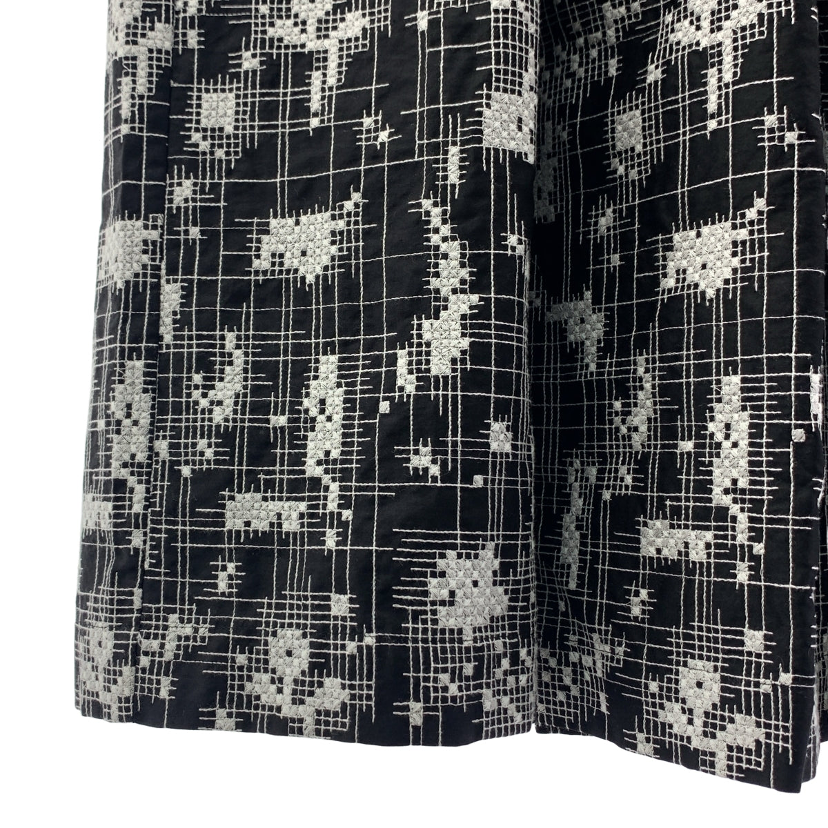 【美品】  mina perhonen / ミナペルホネン | 2022SS | amahana アマハナ / 刺しゅう ドローストリング イージースカート | F | ブラック / ホワイト | レディース