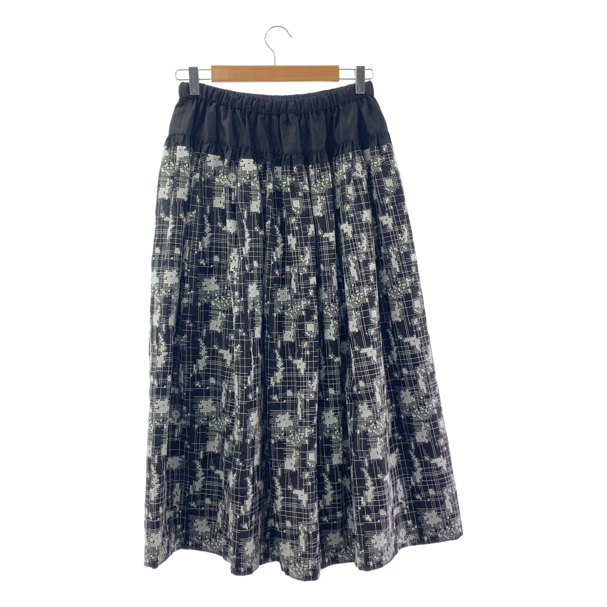 【美品】  mina perhonen / ミナペルホネン | 2022SS | amahana アマハナ / 刺しゅう ドローストリング イージースカート | F | ブラック / ホワイト | レディース