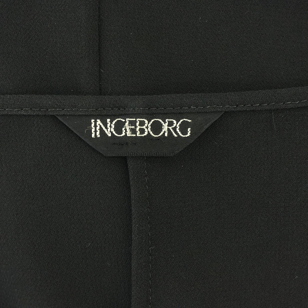 INGEBORG / 잉게 볼그 | 레이스 리본 장식 크루넥 ​​셔츠 원피스 | 블랙 | 여성