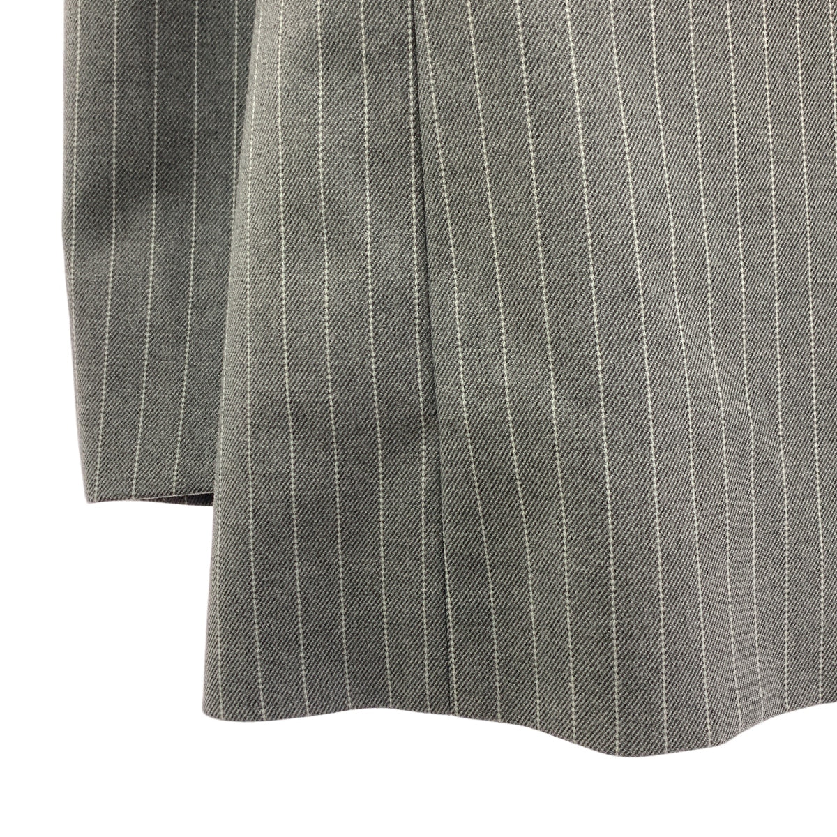 LaTotalite | 2024 秋冬系列 | 條紋單扣修身外套 | 尺寸 36 |