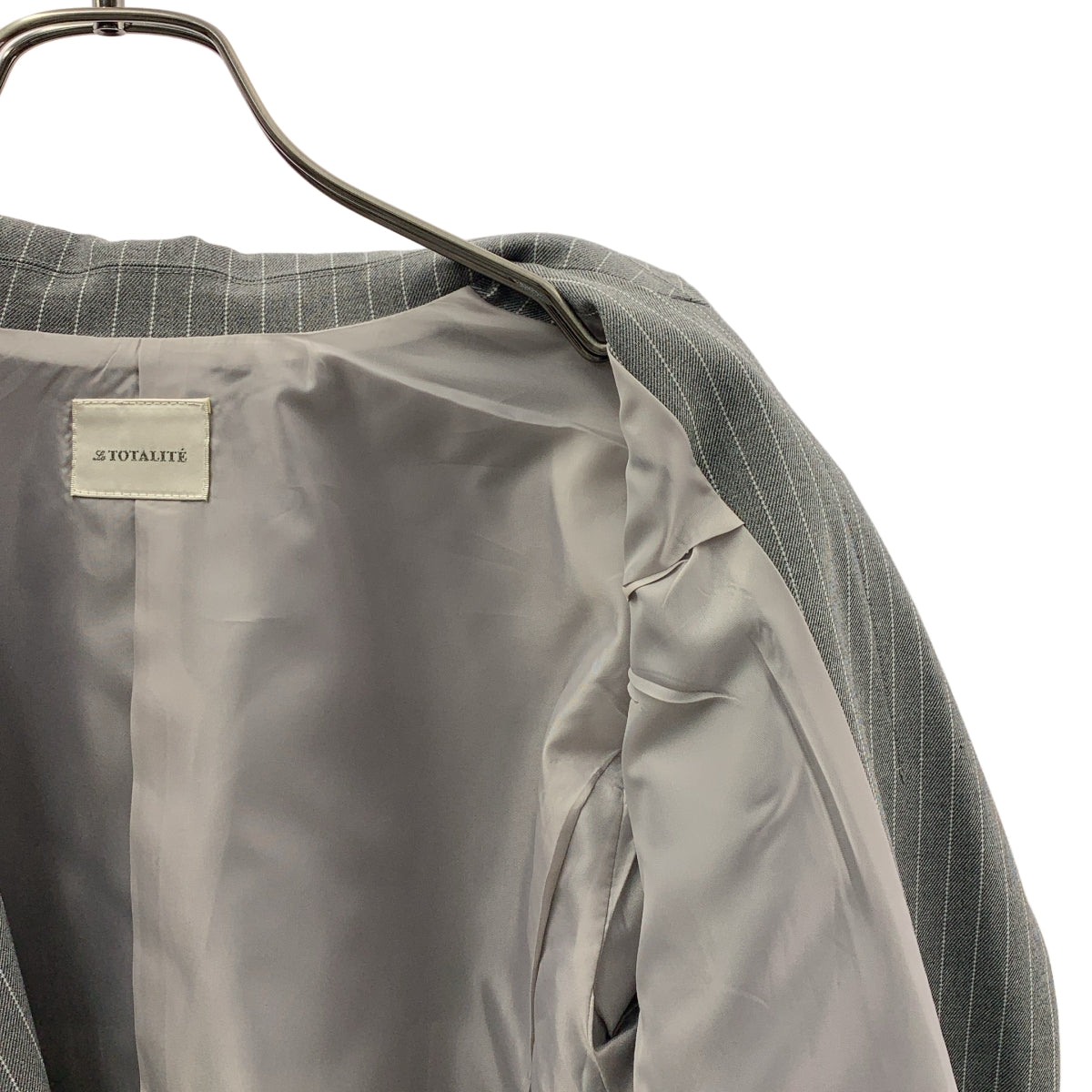 LaTotalite | 2024 秋冬系列 | 條紋單扣修身外套 | 尺寸 36 |