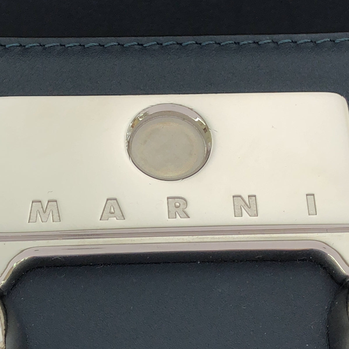 [狀況良好] MARNI | 2025SS | Trunkaroo 皮革斜背包 | SHOPBOP深藍 |男士