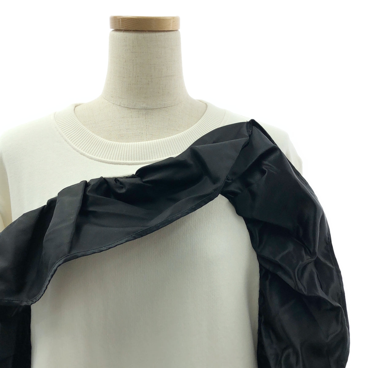 MM6 Maison Margiela / エムエムシックスメゾンマルジェラ | 2019AW | フリル装飾 オーバー スウェット トレーナー | S | ホワイト/ブラック | レディース