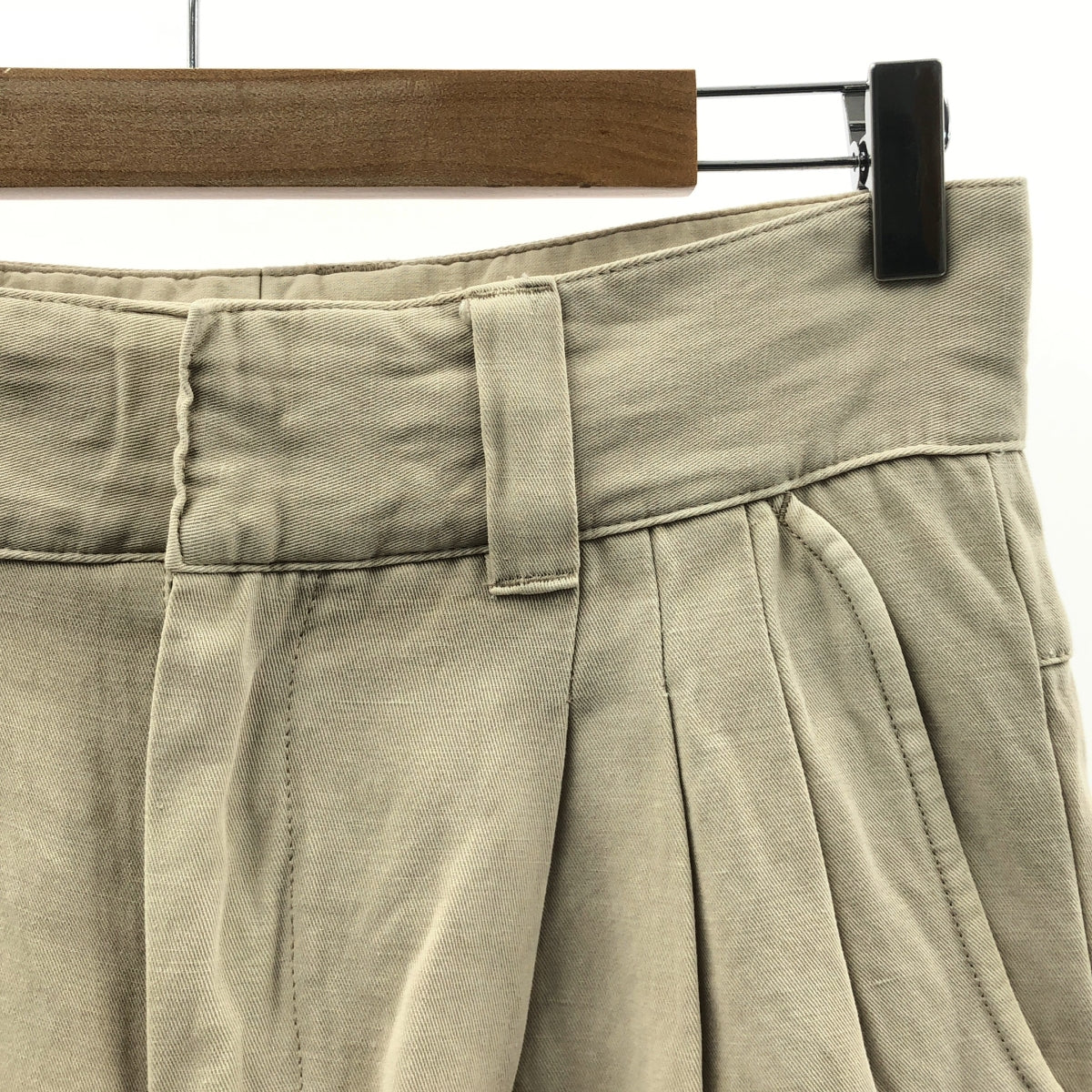 FARAH / 法拉 | 2023SS | 三褶寬褲斜紋布 | W30 L30 | 米色 | 男款