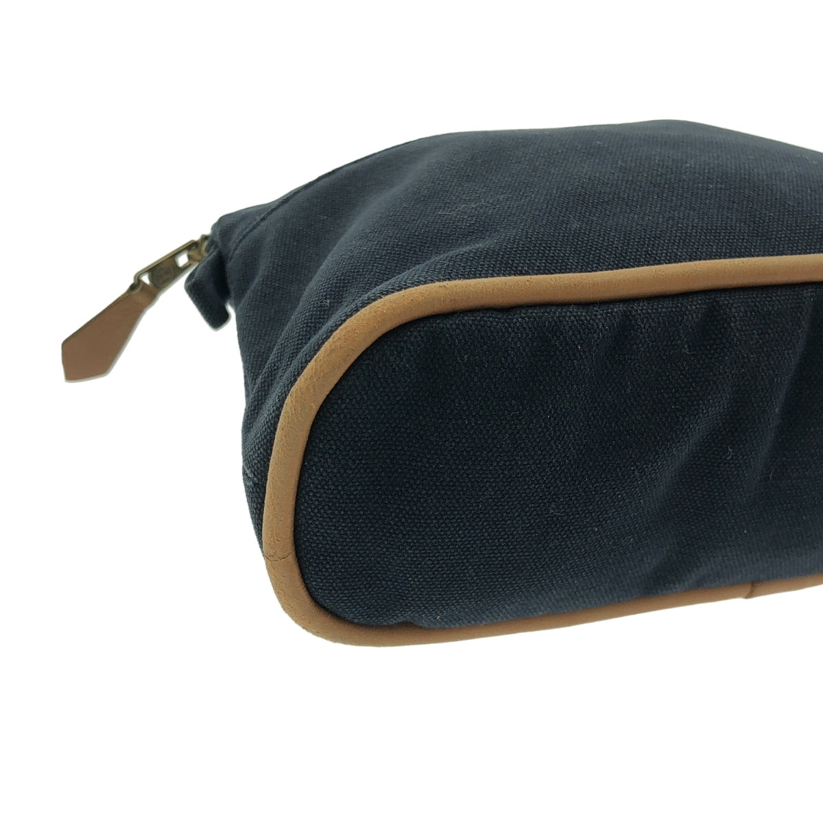 HERMES / 헤르메스 | 볼리드 캔버스 파우치 |