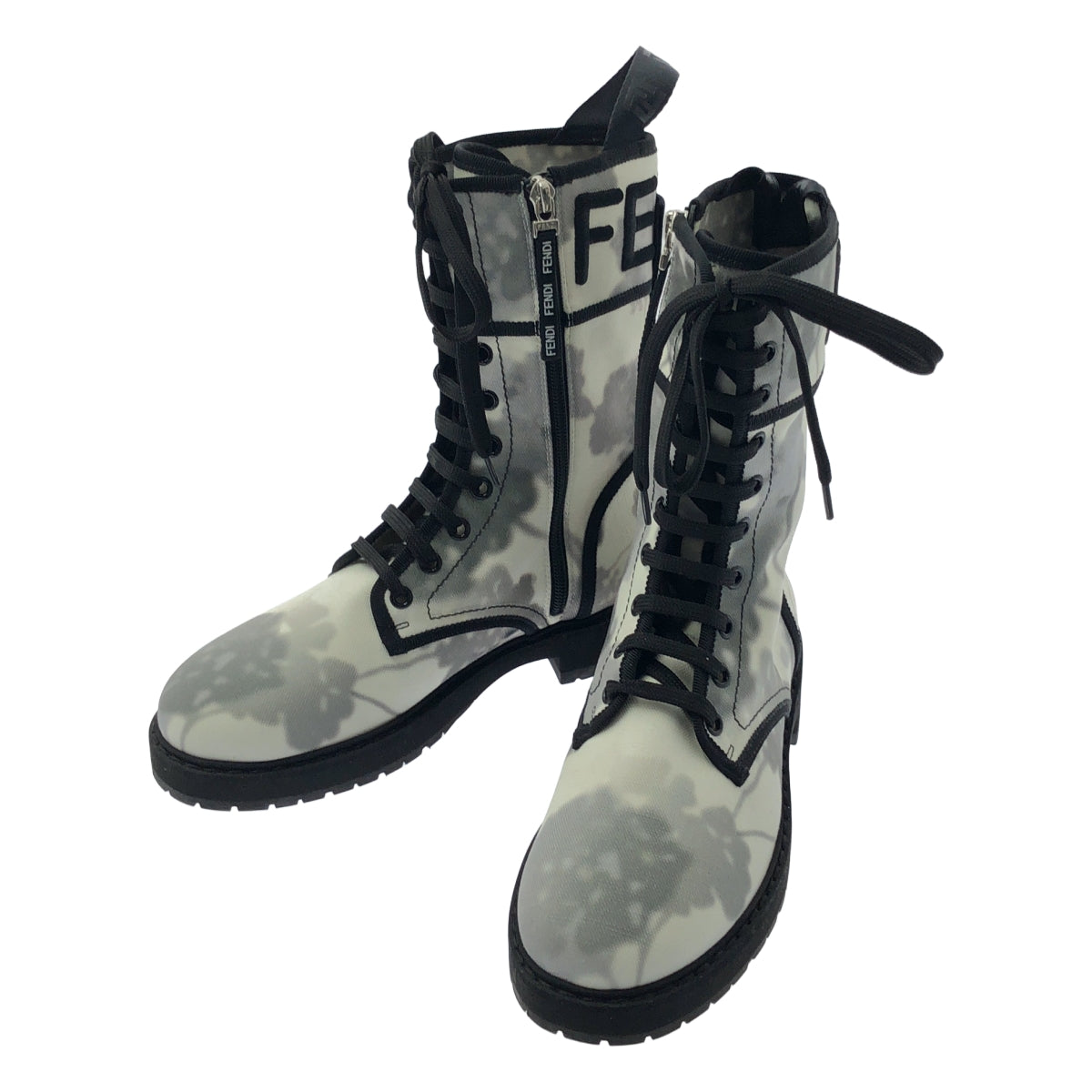 [狀況良好] FENDI | 帆布花卉繫帶靴 | 尺寸 37 | 白色/黑色 | 女款