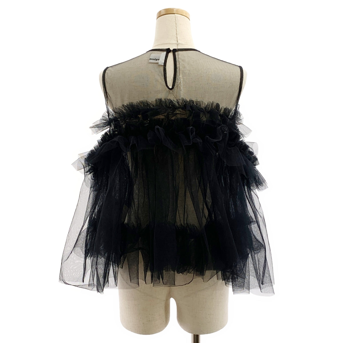 [狀況極佳] noir kei ninomiya | 2025 春夏 | 尼龍與薄紗蓬鬆上衣 | M碼 | 黑色 | 女款