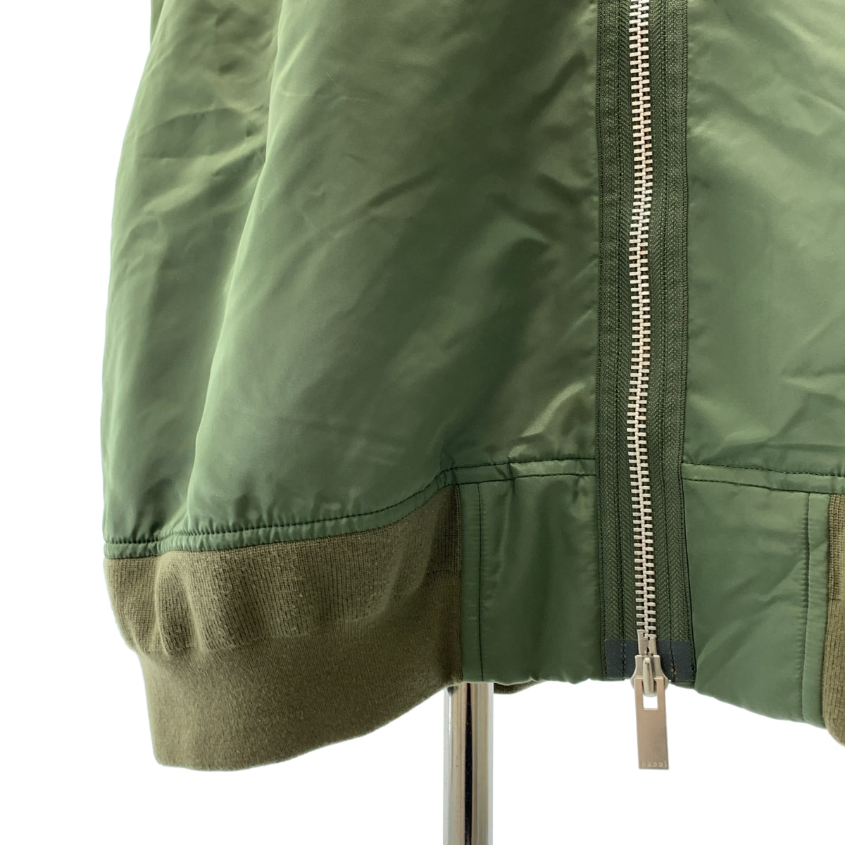 sacai | 2021 春夏 | 針織 x 尼龍斜紋洋裝 | 混合材質對接軍裝針織洋裝 | 尺寸 2 | 女款