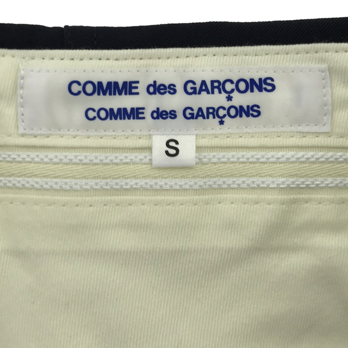 COMME des GARCONS COMME des GARCONS / 콤콤 | 밑단 버튼 테이퍼드 슬랙스 팬츠 | S |