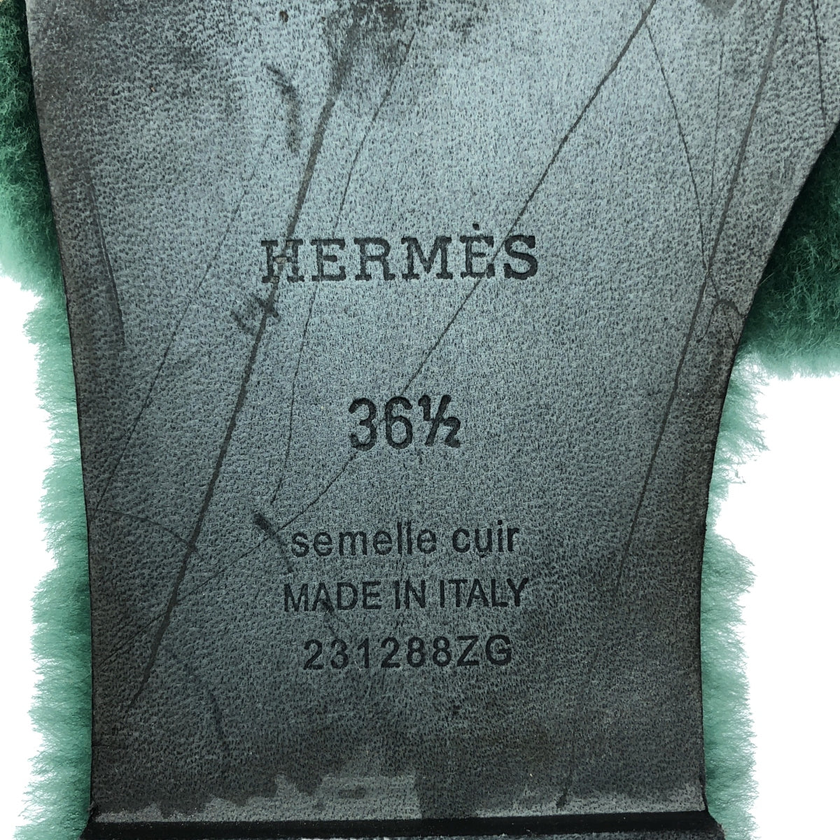 HERMES | Oran Mouton 蟒蛇皮涼鞋 | 尺寸 36 1/2 |