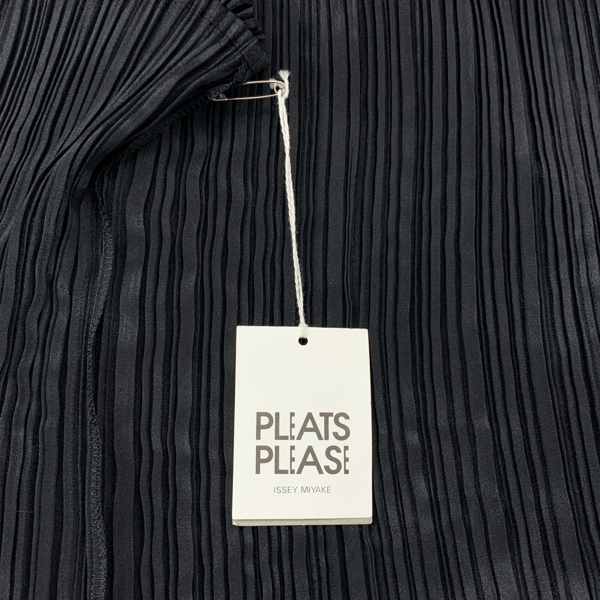 PLEATS PLEASE ISSEY MIYAKE / プリーツプリーズイッセイミヤケ | BASIC MADAME-T / 大判 ストール 羽織 |